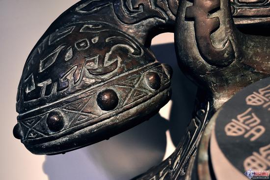 轻薄触控单反2in1 尼康D5500首发评测