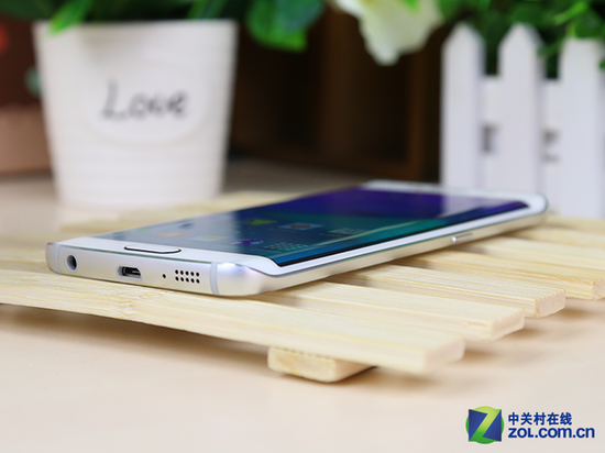 当前唯一 感受三星GALAXY S6 Edge曲线 