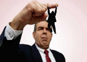 哪些面相的人最容易招小人