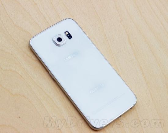 零售版Galaxy S6开箱:真想来一台