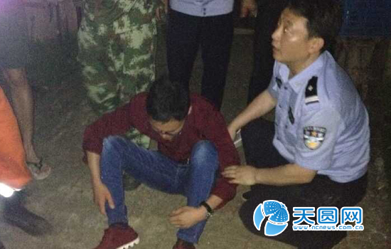 民警劝说男子