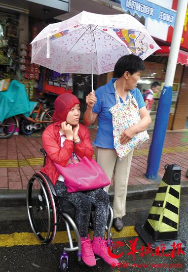 市民出行受到影响 羊城晚报记者 郑迅 摄
