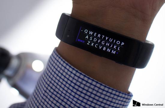 方寸天地:方寸天地在手表上用全键盘是怎样的体验? microsoft-band-keyboad-hero