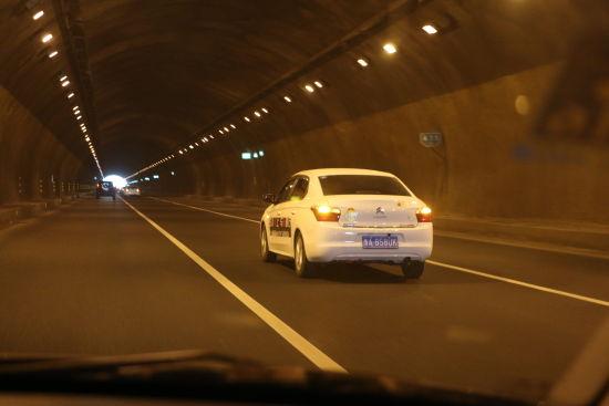 1.6l经济时速_经济时速 汽车开到这个时速最省油(3)