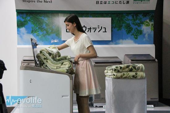 日立售11公斤超大容量洗衣机:窗帘毛毯一起洗