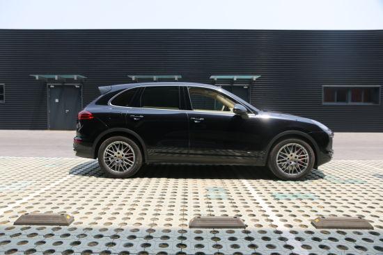 最火辣SUV 全新保时捷卡宴Turbo