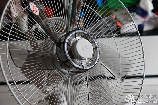 安静柔和好睡眠 森田SZ-DHR30G电扇开箱体验