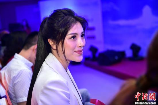 葛天证实与 刘翔 离婚 声音哽咽匆忙挂断电话|刘