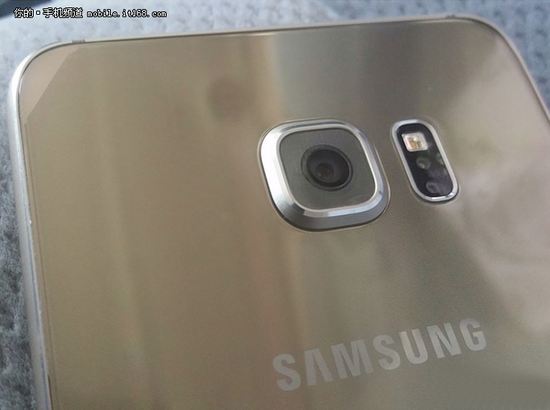 松柏绿大赞 三星S6 edge Plus真机首爆|三星|e