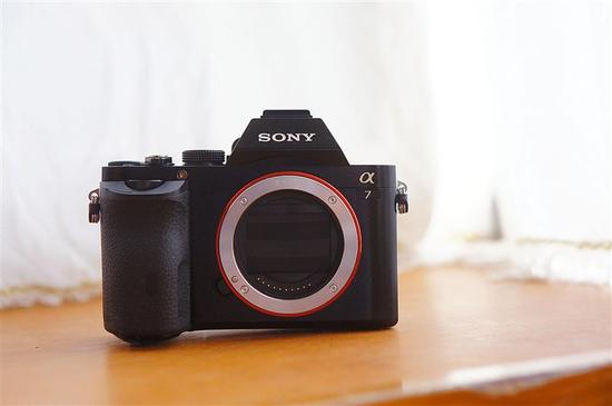 新老交替 索尼A7R\/A7RII哪款更值得买?