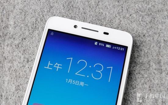 高颜值亲民4G新品 联想黄金斗士A8畅玩评测|联