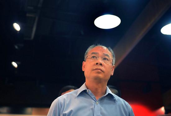 退役除了卖肉松饼还能干嘛?电竞选手如何转型