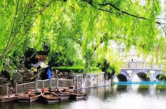 点击图片进入下一页