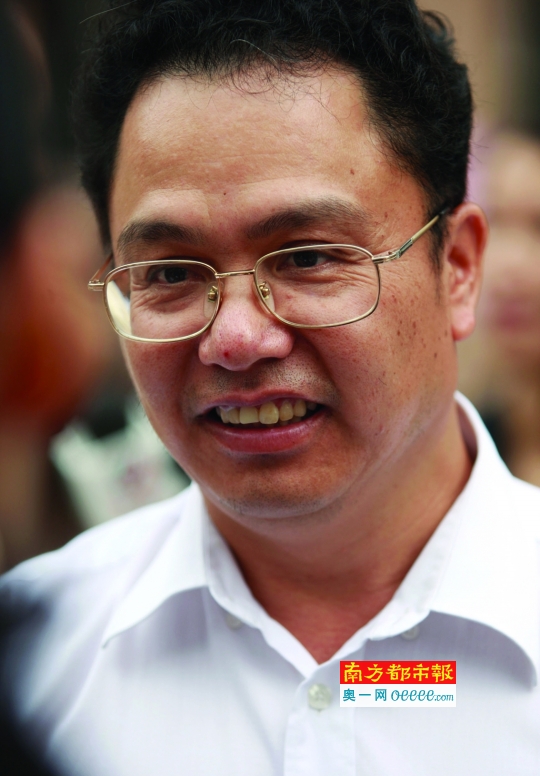 原中移动广州公司老总倒卖手机靓号为老婆还债