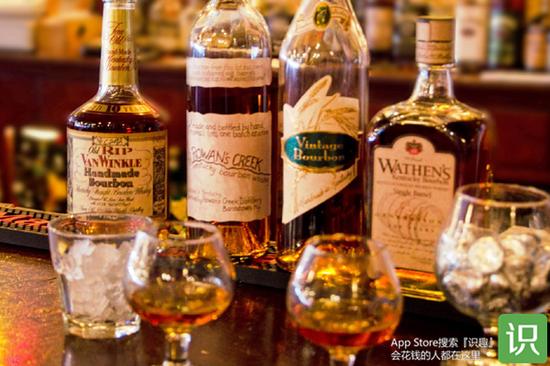 西方男人出去混酒局的时候 最爱喝什么|男人