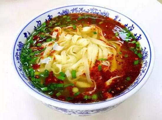 敦煌楼兰州清真牛肉拉面