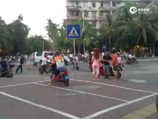 十字路口-李亚选