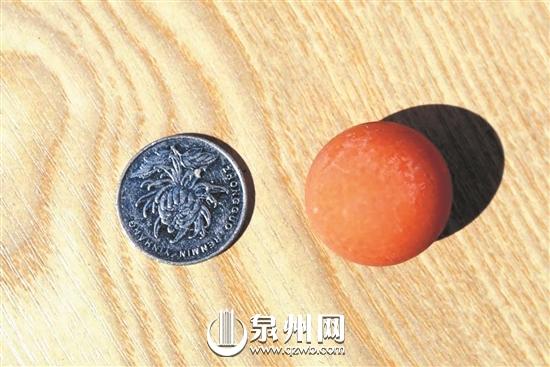 一个人口吐珠子_石头里面有一条完整的黄龙纹,黄龙正呈吐珠形态(2)