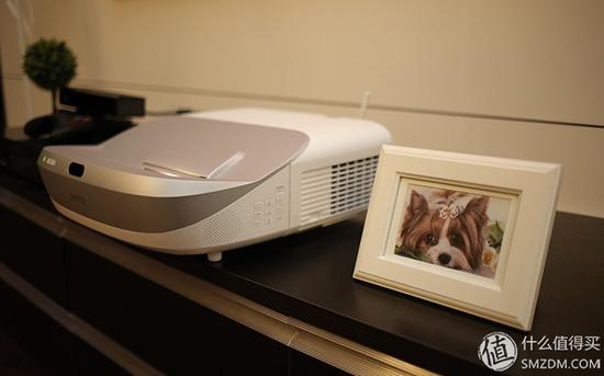 满足家庭大众化娱乐需求:BenQ 明基 发布 i300T / i300J / i500 / i910 投影仪