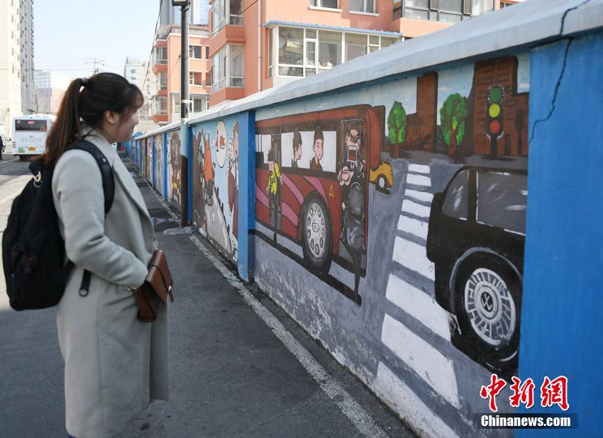 两个黑人轮奸视频
