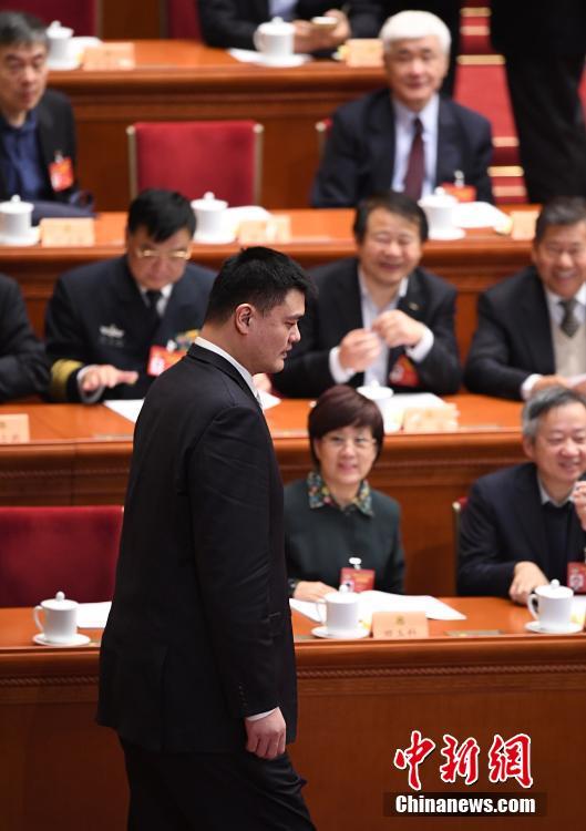 Porno偷拍尿尿