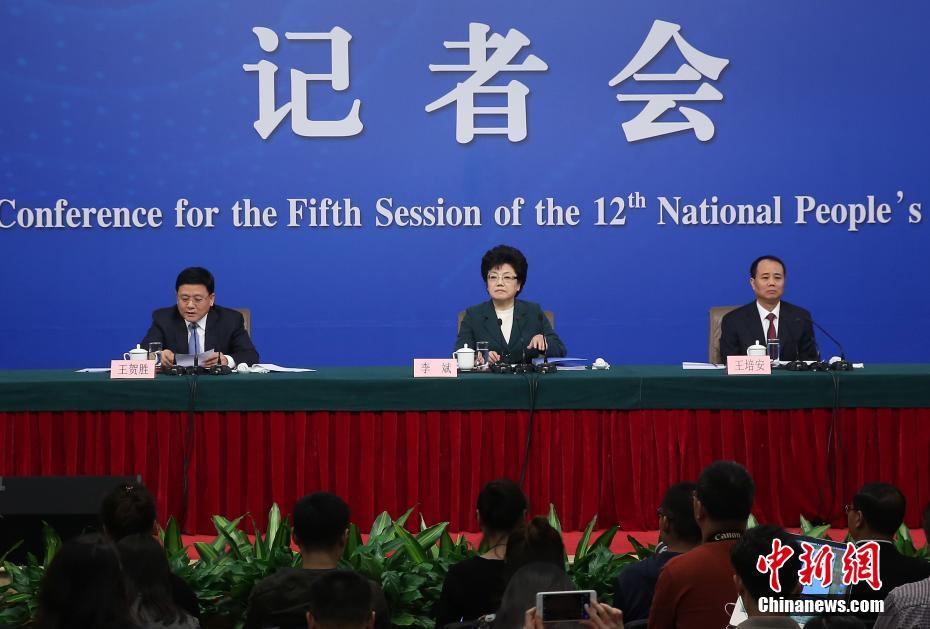 美女差差差