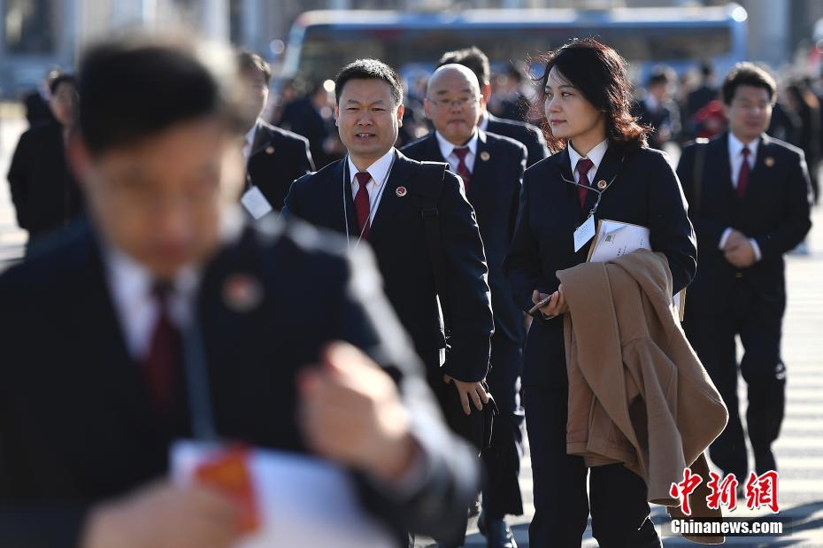 男女群交一级片