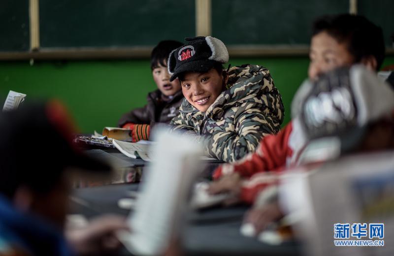 靠逼下载
