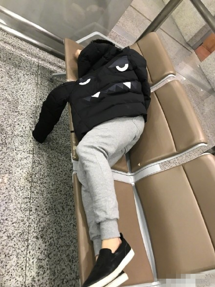 操我逼吸我奶子