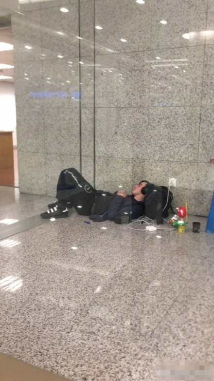 亚洲精品一区
