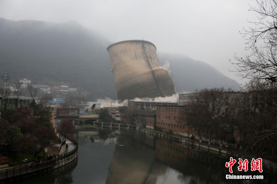 国产精品三级
