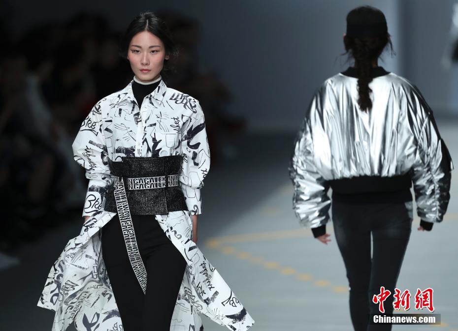 黄色一级A片