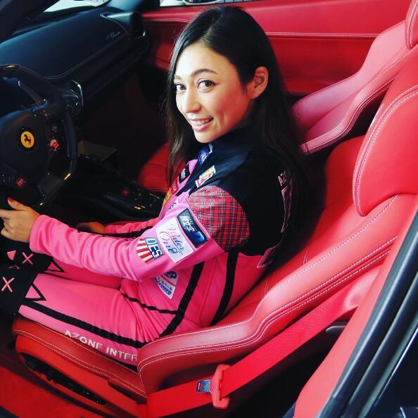 美女超碰
