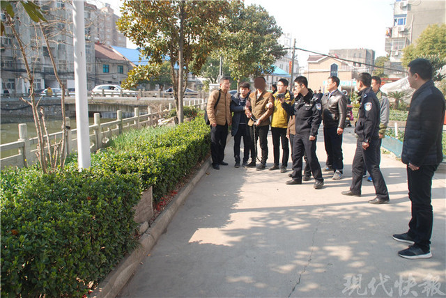 偷妻无码一区二区三区动漫