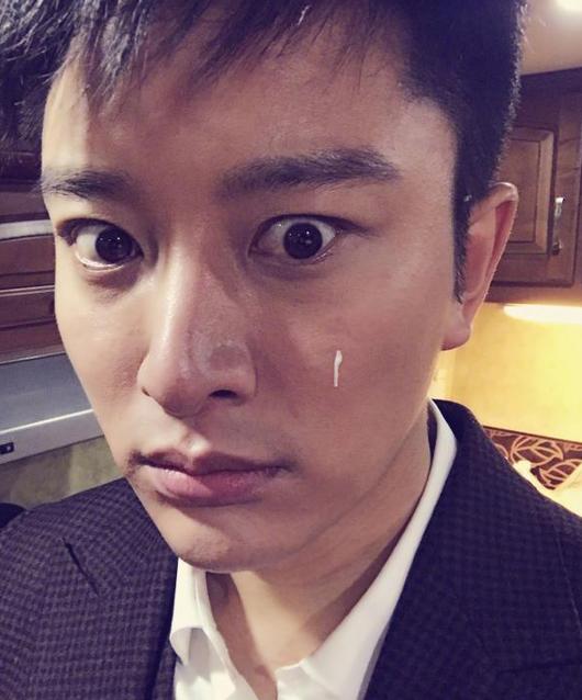 《哥伦布的窑洞双男主》