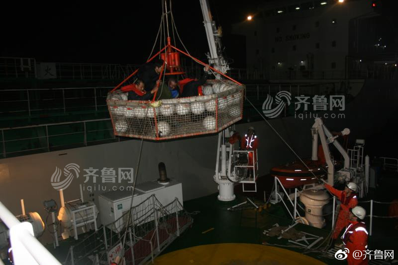 韩剧一边亲一面的电视剧
