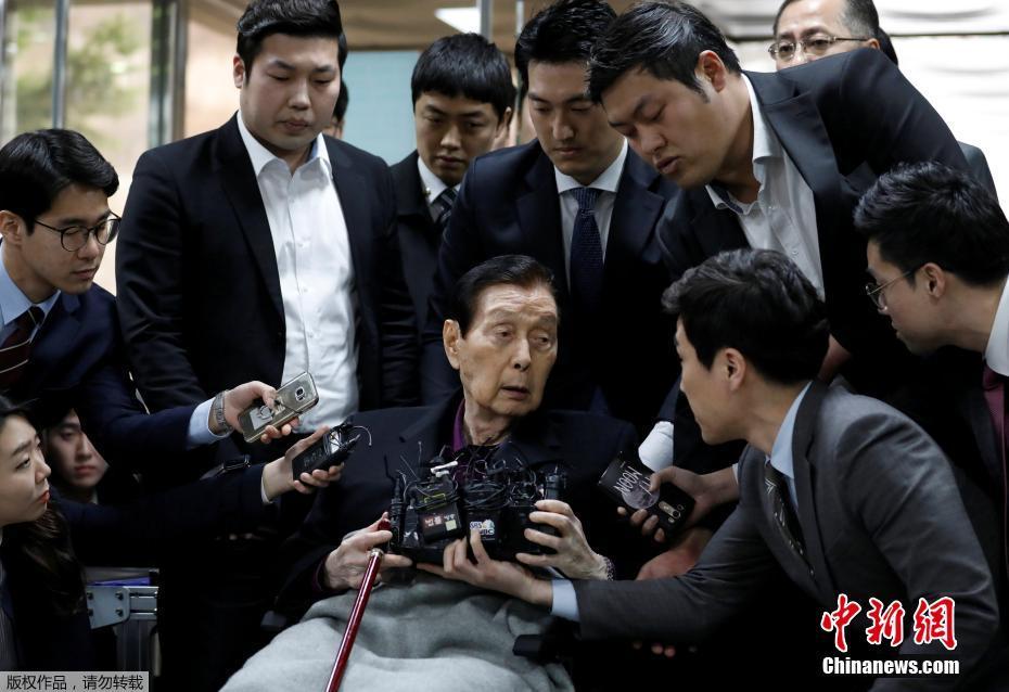 刘玥被黑人爆菊过程