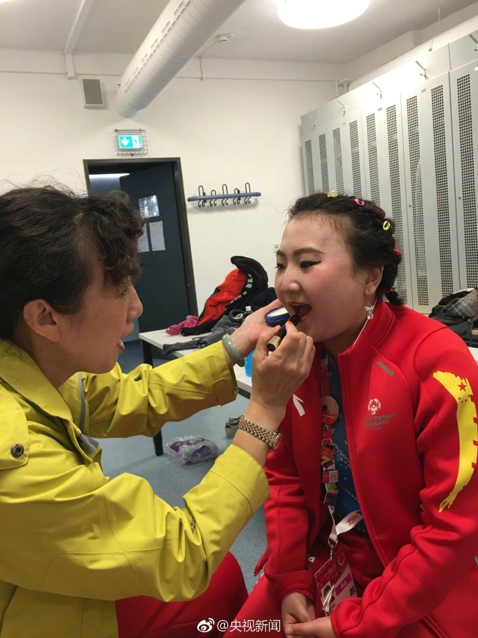 中国免费看三级黄片