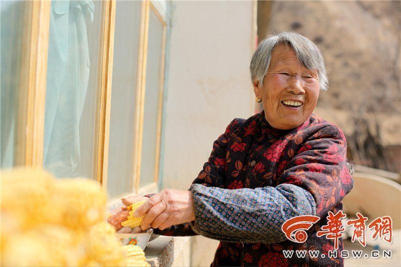 女同学被 到爽 流片自慰