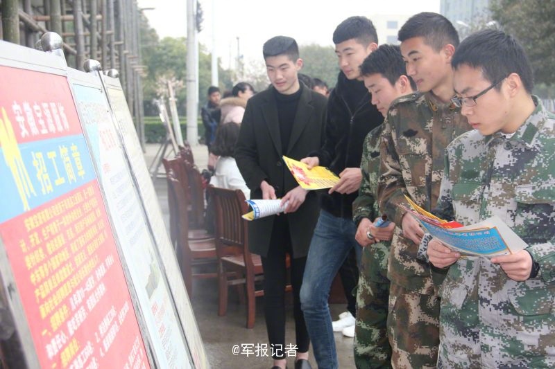 甘雨裸体 自慰网站