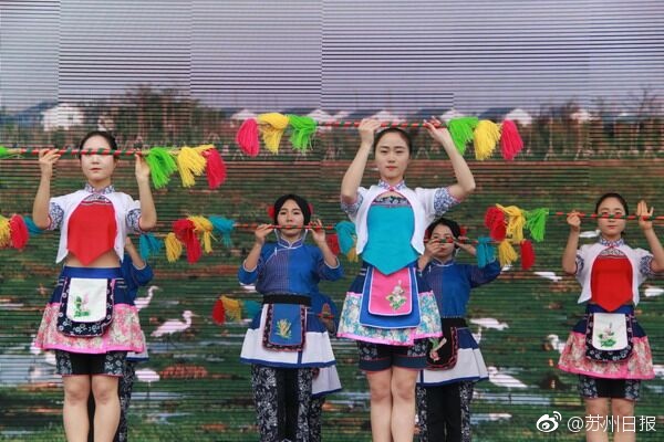 巨乳女神