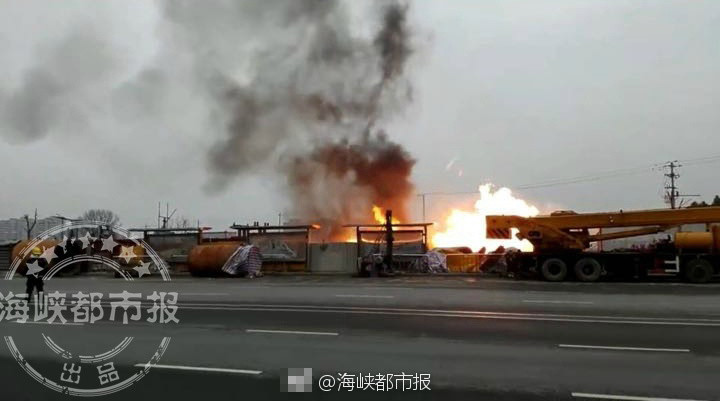 成人性教育片巜啪啪