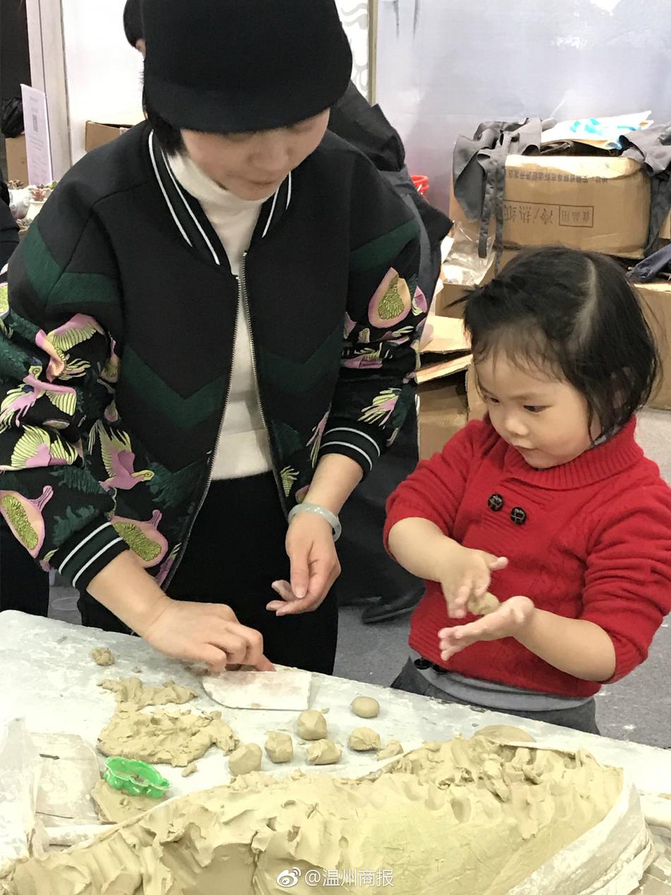 张柏芝裸体婬秽片全网搜