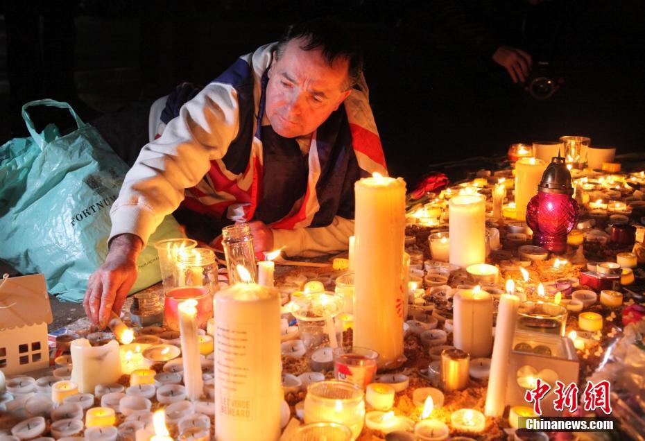 夜玩14亲女小妍到两点
