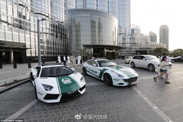中国富婆按摩偷拍视频