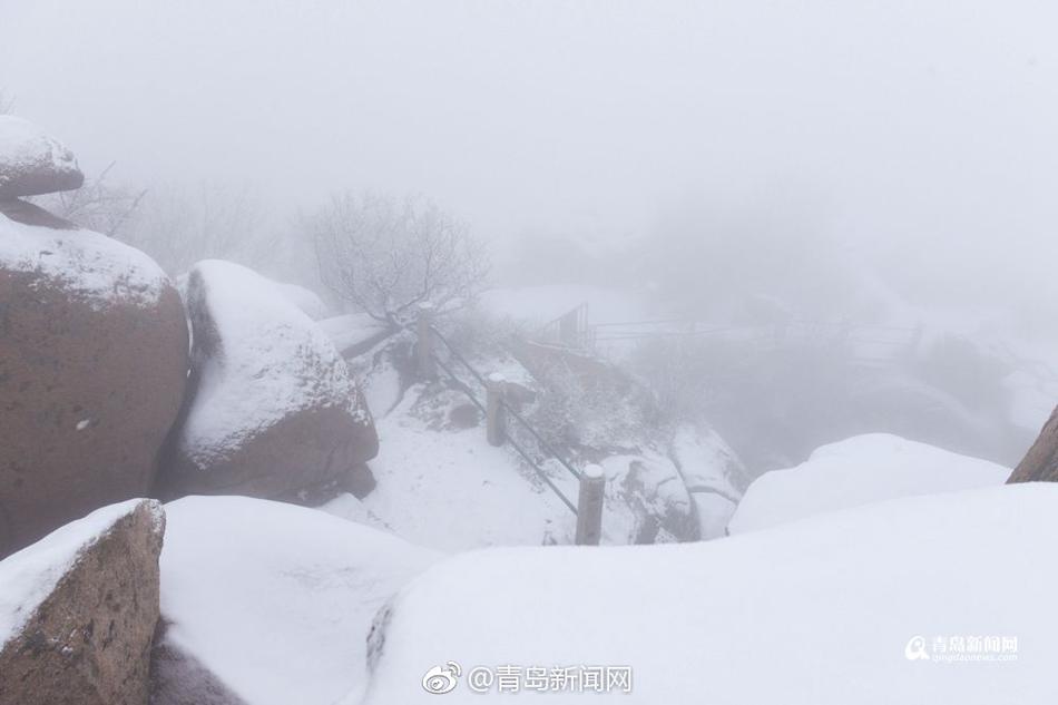 夹震蛋上课h高潮失禁