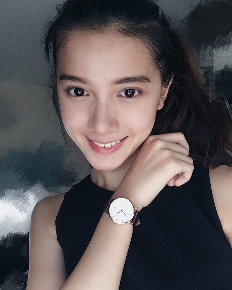 黄色电影Xxxx