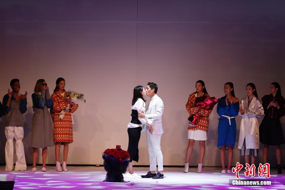 裸体美女视频在线视频免费网站
