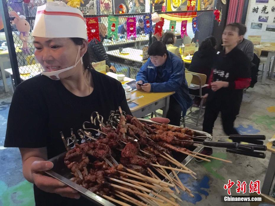 日本岳的熟妇色Xxxx