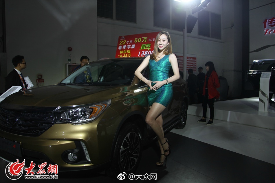 美女全裸体直播